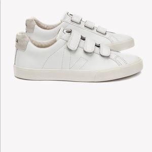 Veja Velcro sneaker